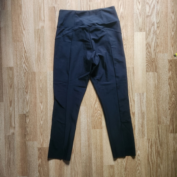 Athleta Black Leggings - Picture 6 of 10